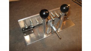 Приспособление для заточки ножей.