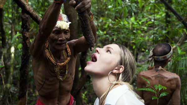 Белая амазонка: Индонезия