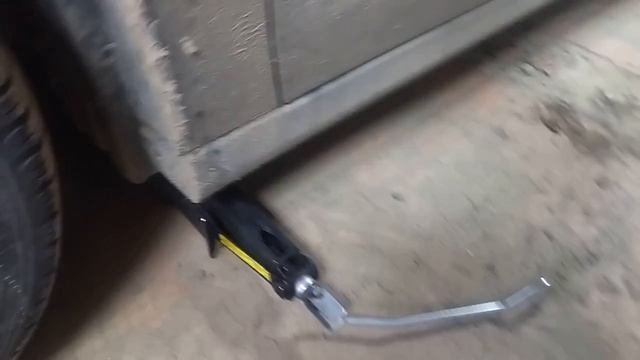 Поменяли на одной стороне пружину от Ларгуса на Ниссан Альмере g15 какая стала разница в высоте, под смотреть онлайн