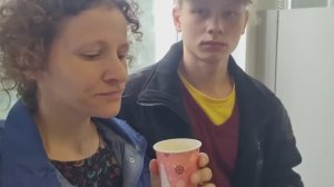 Сдали эгзамен на русский язык! Квэст Соотечествиников из Англии в Россию