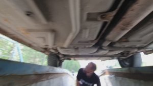 лада гранта 500тысяч км показываю,что стало с днищем и порогом спустя пол миллиона км