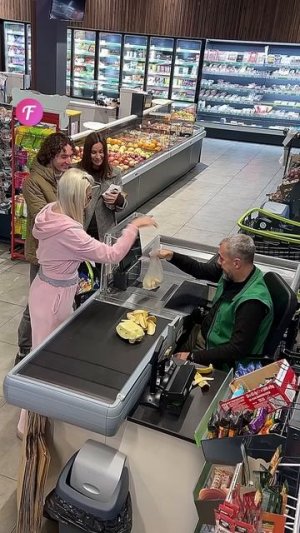 Кассир не растерялся...!