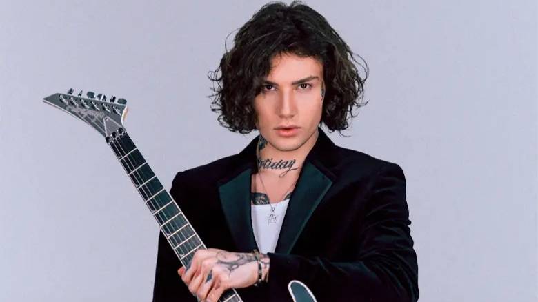 XOLIDAYBOY - LOVE AGAIN