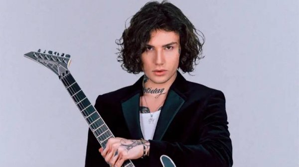 XOLIDAYBOY - LOVE AGAIN