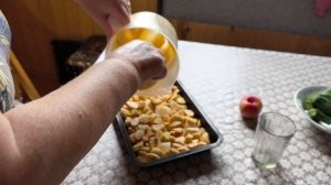 Быстрый яблочный пирог.
Шарлотка.