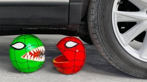 Машина давит предметы колесом!Эксперименты с колесом : Давим Pacman : Залипалка :ASMR