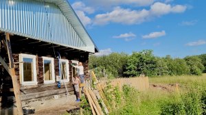 Строим дом в уральской глубинке | Ремонт старого дома | Собираем ягоды | Окна в старом доме