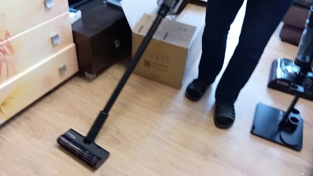 Сборка вертикального моющего пылесоса 