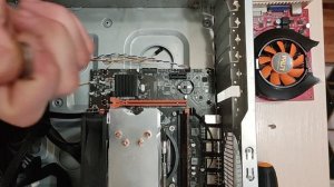 Как заменить батарейку на материнской плате