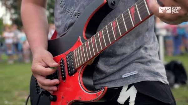 КИНО - ГРУППА КРОВИ (Первый Дальневосточный ROCKNMOB)