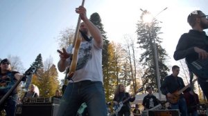 We Will Rock You – QUEEN (Rocknmob Sochi, 150+ musicians)