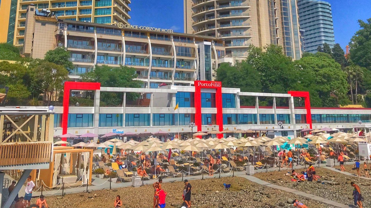 Пляжи Адлера 2025. Смотрим подборку смотреть онлайн