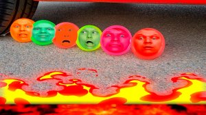 Машина давит предметы колесом! Давим говорящие шарики! Сборник экспериментов! Залипалка ASMR