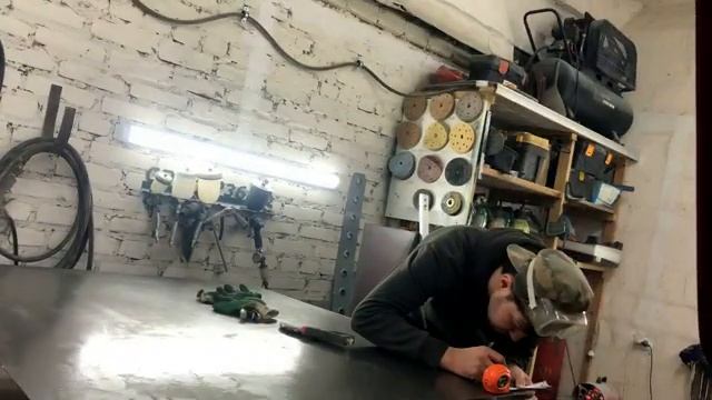 Реставрация порога MAZDA3; Замена порога,изготовление элементов из метала,сварка,покраска.