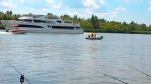 НАС ПОПРОСИЛИ ИЗ ДОМА !!! РЫБАЛКА С ЖЕНОЙ !!!!