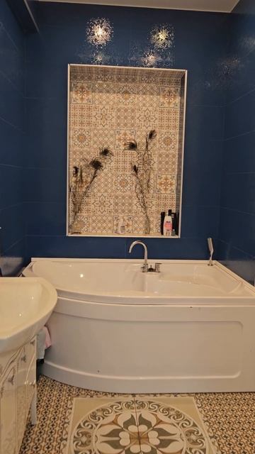 Красный Квадрат 3хкомнатная с террасой 89501183809