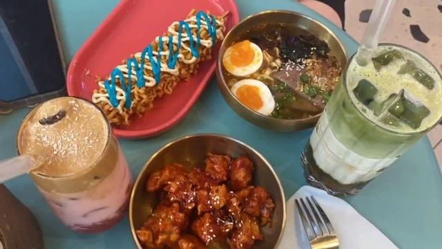 Зашли в корейское кафе Чико и заказали вкуснятину. смотреть онлайн