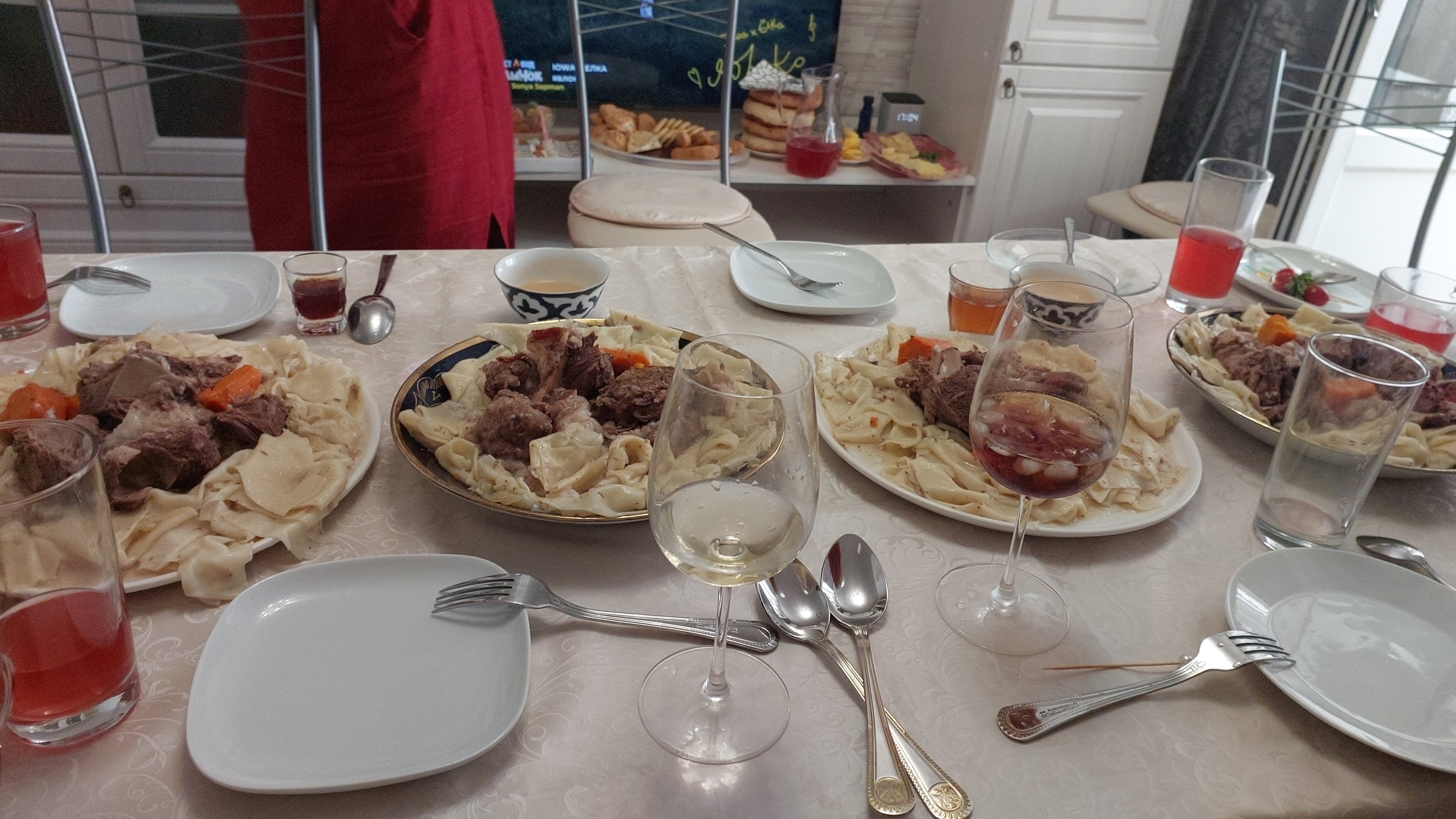 Побывали на дне рождения смотреть онлайн