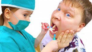 Милана пришла лечить зубы к стоматологу