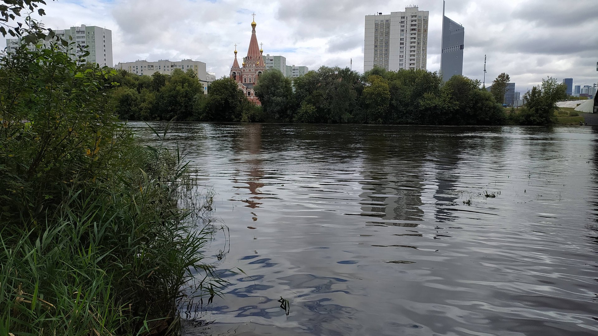 МР, Филевская пойма. Разведка с воблерками смотреть онлайн