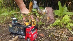 Мультик про машинки - Синий Трактор, Грузовик и Самосвал ремонтируют старый дом. Манки