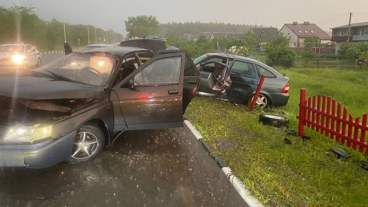 Аварии и ДТП на дорогах ТОРОПЫГИ за рулем смотреть онлайн