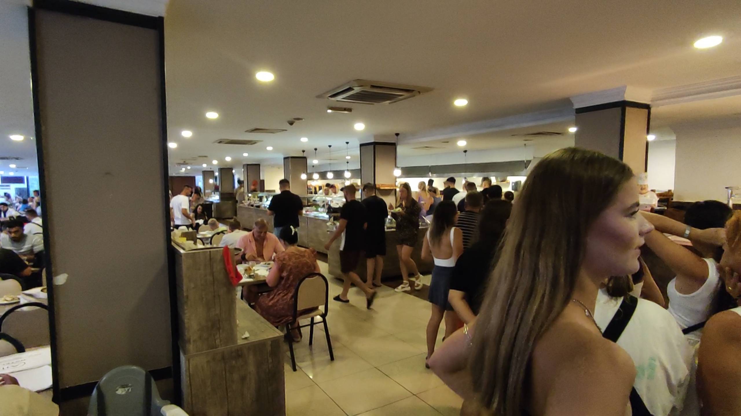 ЕДА В РЕСТОРАНЕ - A11 HOTEL OBAKOY 4* смотреть онлайн