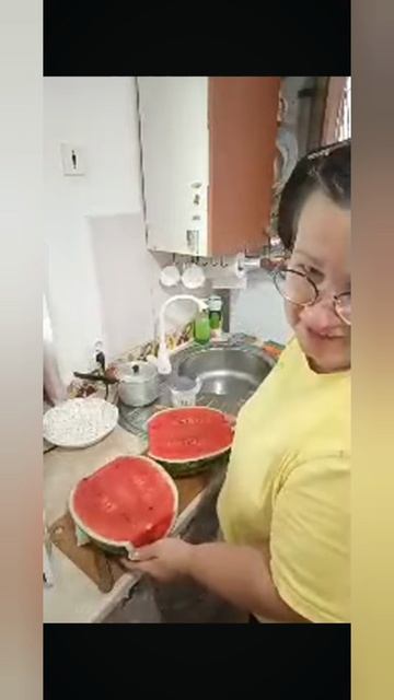 Арбузы и помидоры