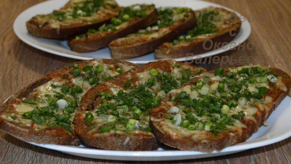 Горячие бутерброды с килькой в томате. Бутерброды из 80-х. Готовим с Оксаной Валерьевной. смотреть онлайн