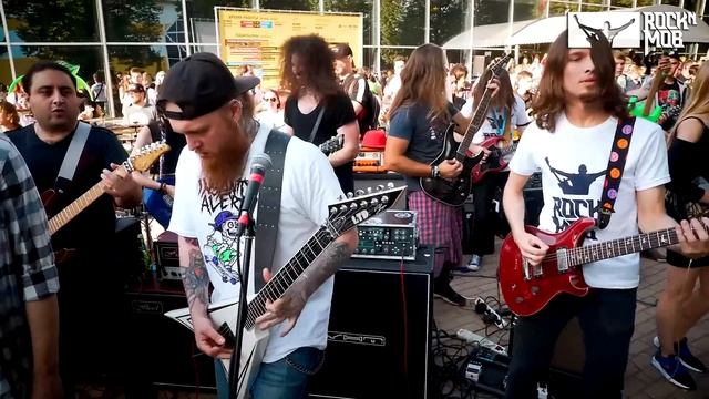 Metallica - Sad But True (Rocknmob Moscow #7)