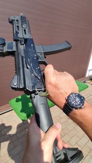 Компактный пистолет-пулемет ППК-20 – новое оружие для пилотов и Спецназа замена Витязь СН  #Shorts