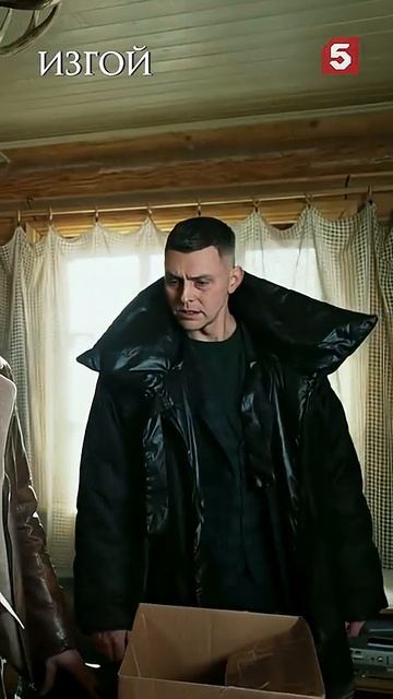 Когда спросил ее для чего нужна косметичка в походе #пятыйканал #юмор #приколы #фильмы #кино #сериал смотреть онлайн