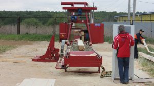 Распиловка березы на станке «БАРС 5». Видео в режиме реального времени.