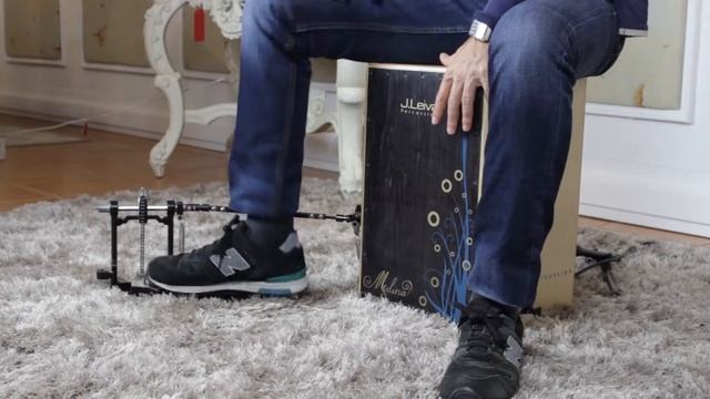 Кахон Leiva Medina