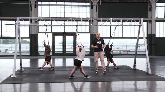 TRX-Force-Tactical-Conditioning-Program - 10 Week 1 Day 1 Mobility Module смотреть онлайн
