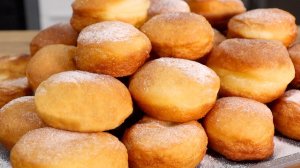 Приготовьте тесто на сыворотке, и вы удивитесь, какие ПЫШНЫЕ и ароматные ПОНЧИКИ у нас получатся!