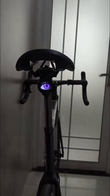 Умный задний фонарь смотреть онлайн