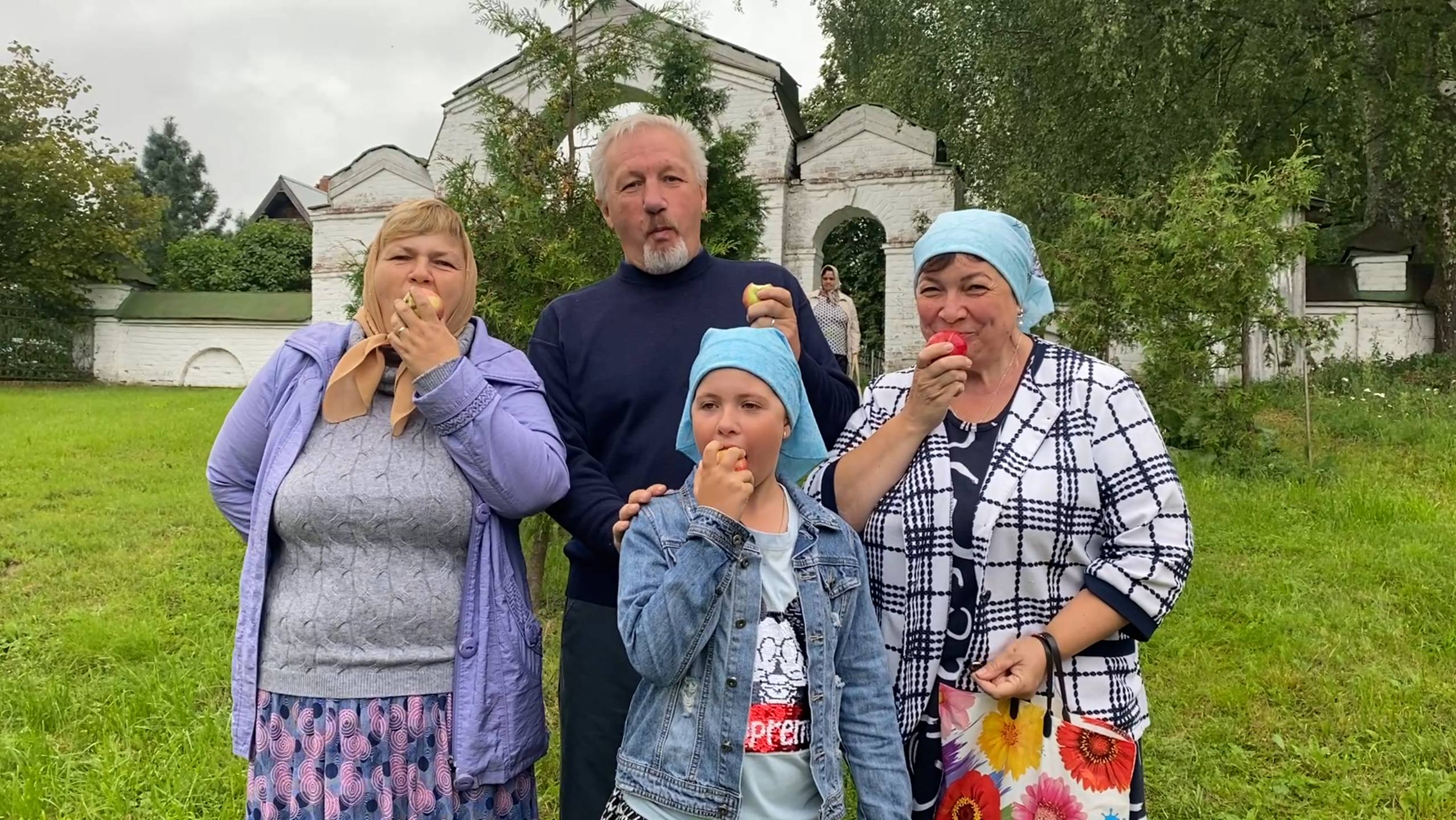 Яблочный Спас в селе Георгиевское смотреть онлайн