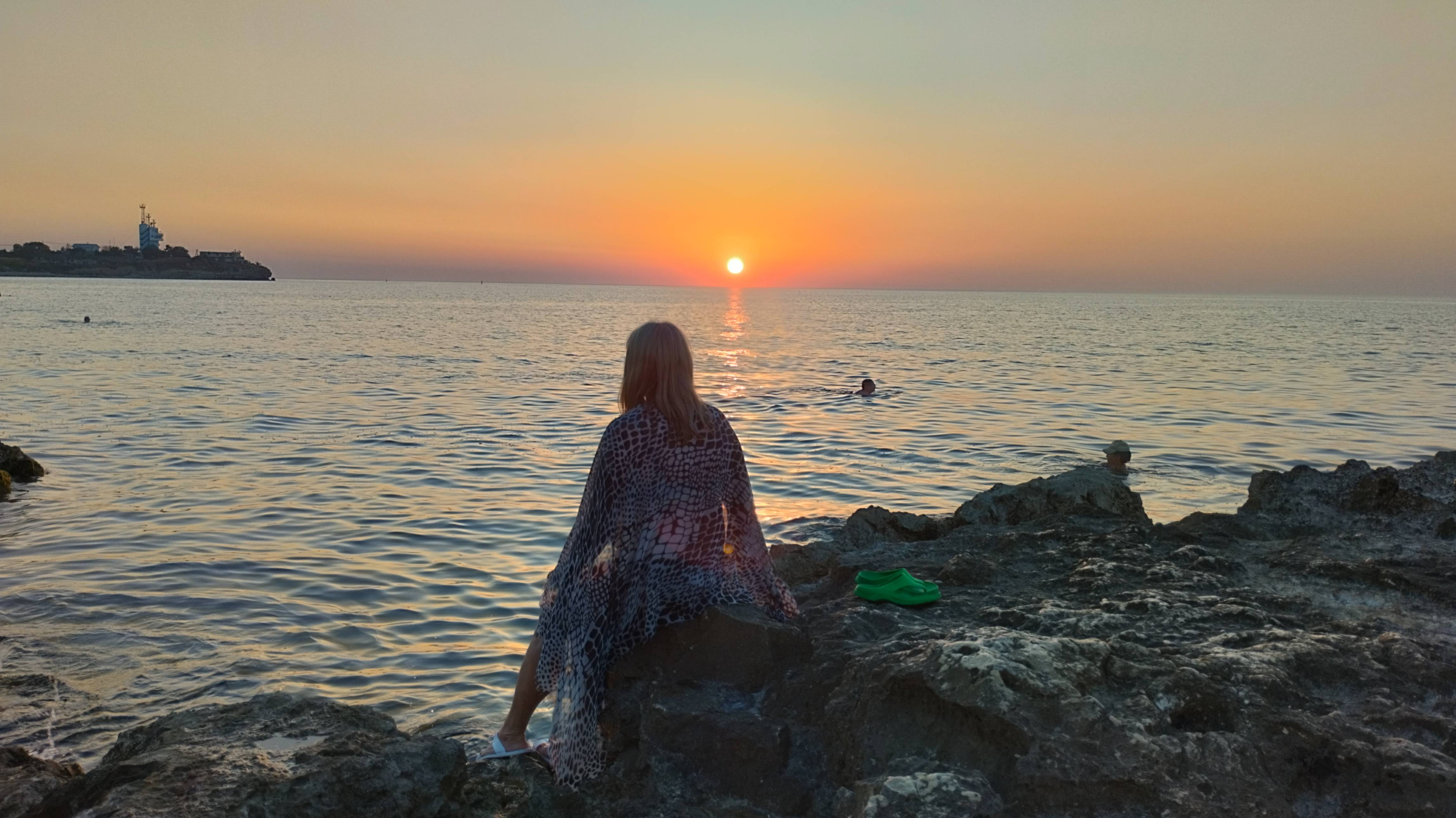 Закат в Херсонесе смотреть онлайн