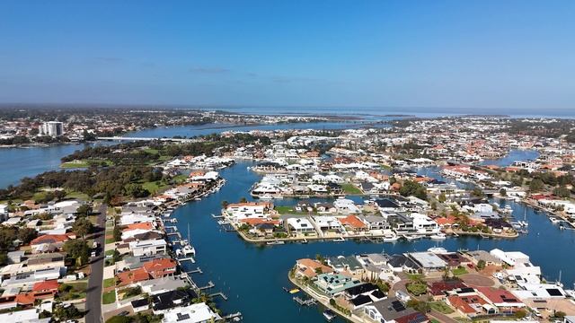 Mandurah 5. Australia. 4K #relaxingmusic #beachvibes #oceanview #naturevideo #dji #drone