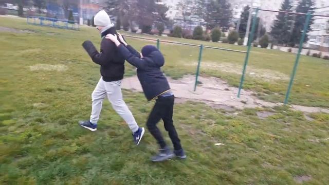 Сериал "Костя vs Хейтеров" Сезон 1 Серия 7: Безумный хейтер смотреть онлайн