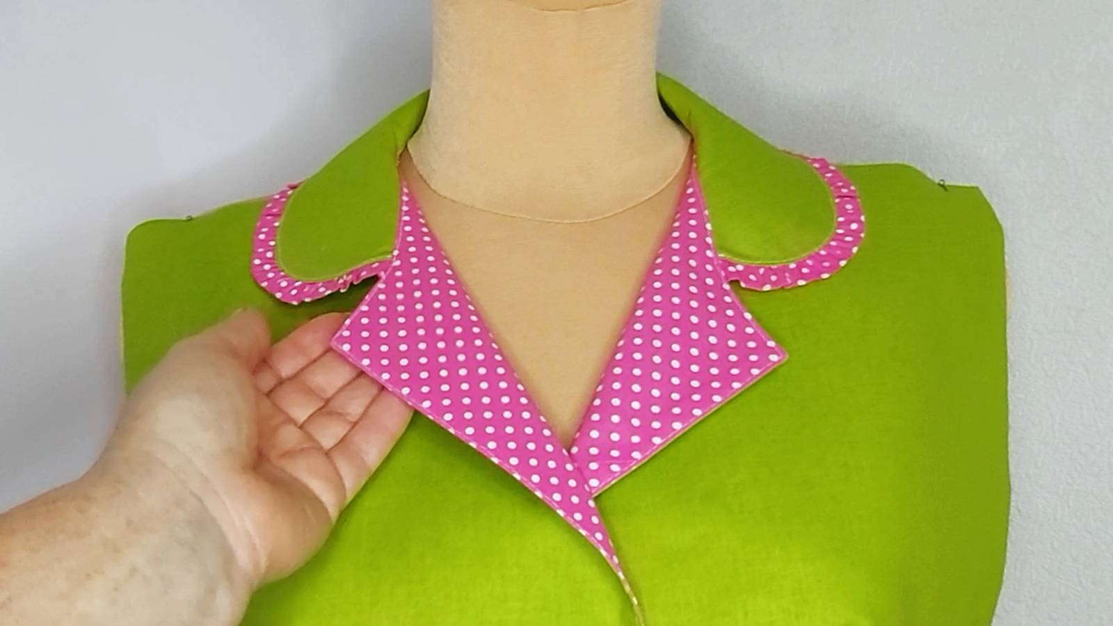 Проверено десятками изделий: работает даже на капризных тканях/английский воротник смотреть онлайн