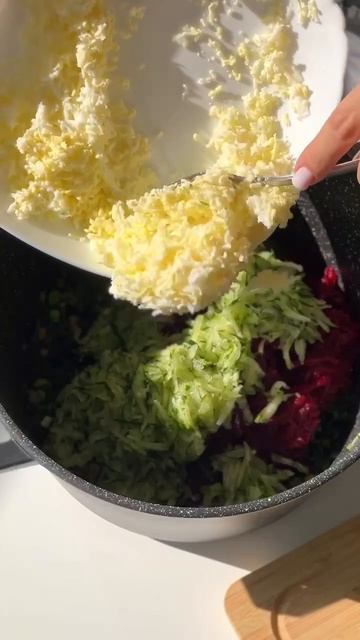 Делайте сразу в большой кастрюле 😅👌