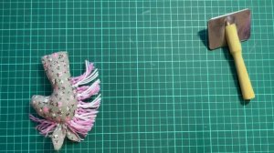 Лошадки на палочке очень просто своими руками. Для детей и работы вместе с детьми.