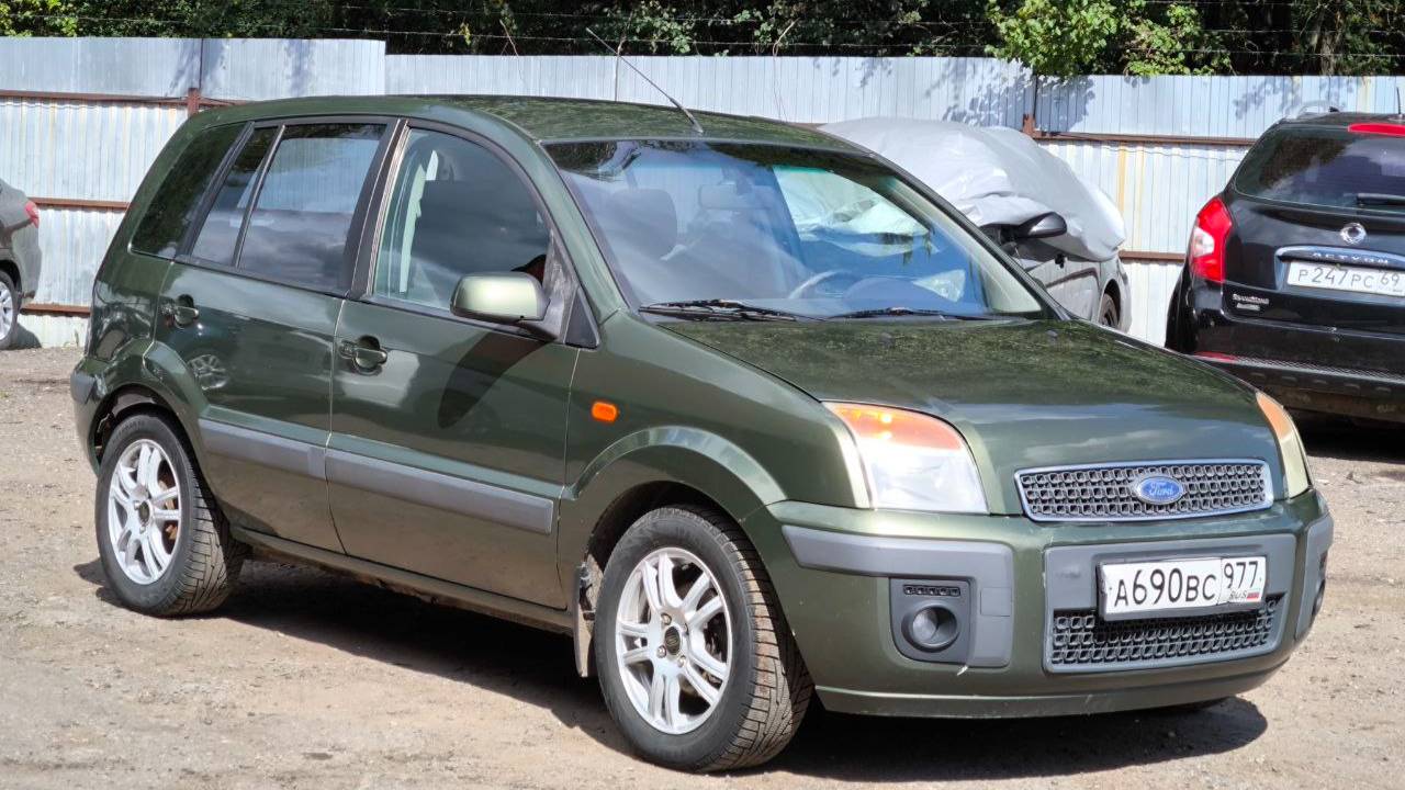 Ford Fusion, 2006 смотреть онлайн