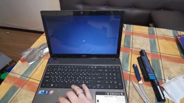 Как заменить аккумулятор для ноутбука Acer Aspire e5-575g 5400mAh Original quality смотреть онлайн