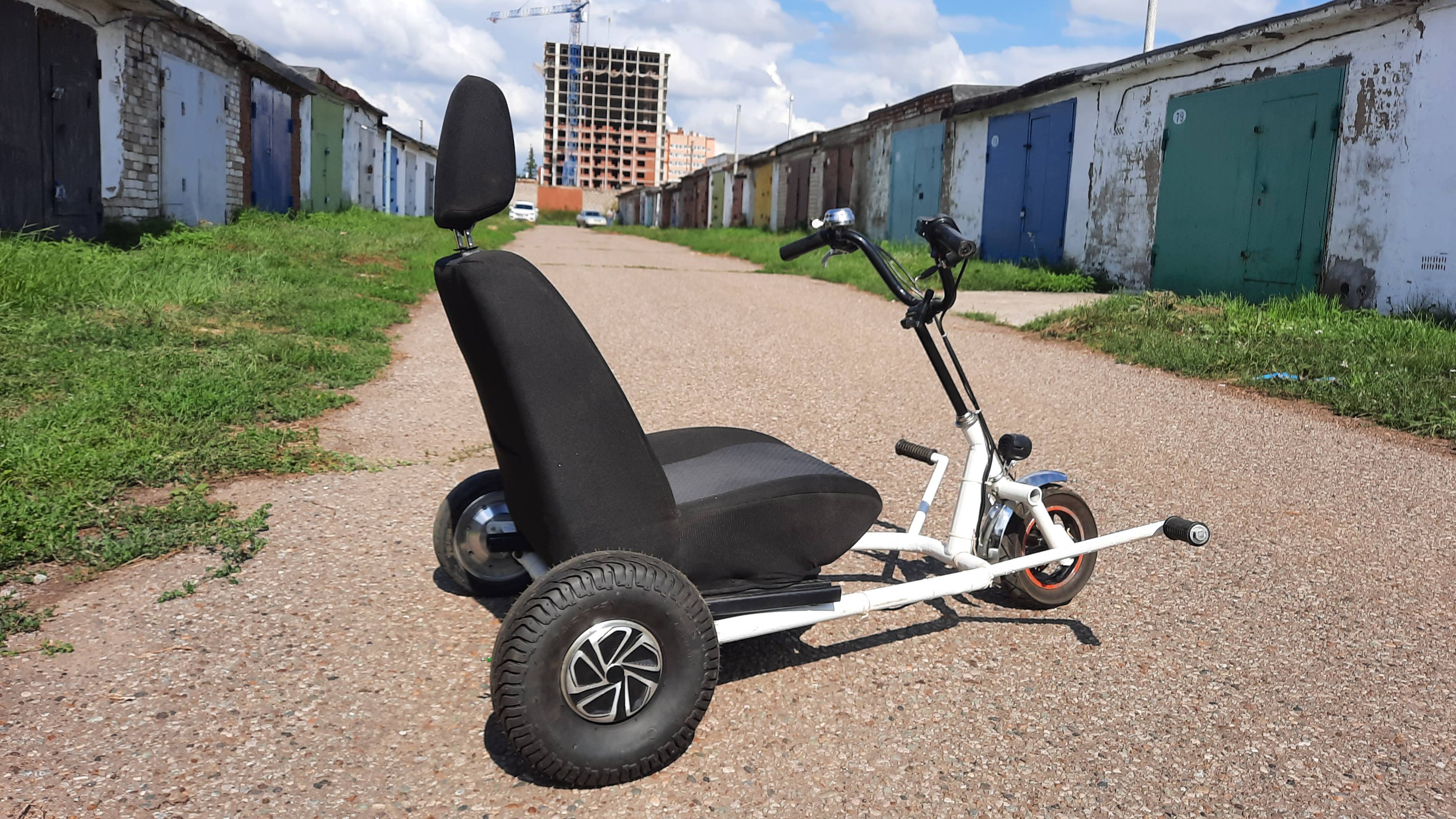 Электромотор сгорел, ставим новые более мощные.