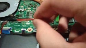 Как заменить аккумулятор для ноутбука Acer Aspire V3-571G