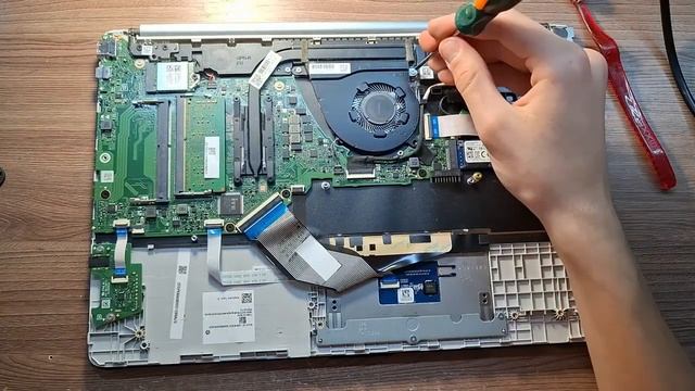 Как заменить аккумулятор для ноутбука HP re03xl Original quality смотреть онлайн