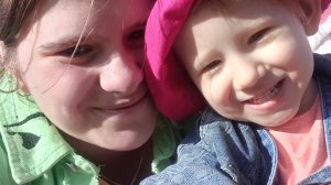 ☆Гуляю с  любимой дочкой ☆♡